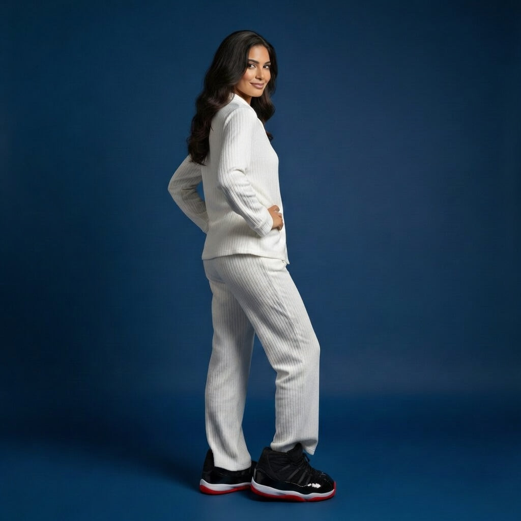 Chausson LE LOUVRE | La force tranquille d'une sculpture de velours au creux de tes pas