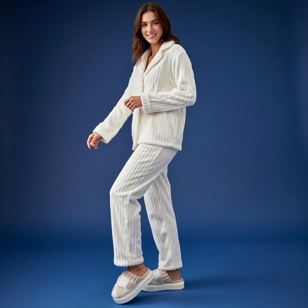 Chaussons Camille Damier | l’éveil poétique au cœur de ton cocon parisien