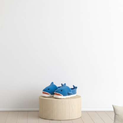 Pantoufle Mako Nuit | le requin détendu des soirées à la maison