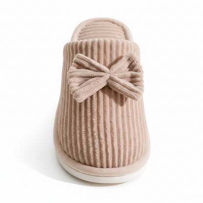 Chausson OPÉRA GARNIER | La passion d'une étoffe écarlate pour un sillage de gala