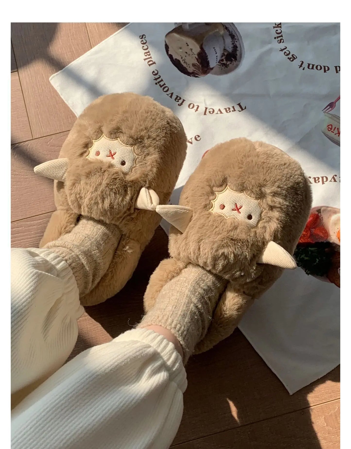 Gacimy Winter Plush Slippers For Women Cute Milk Cow Fluffy Cotton Shoes Girls Fashion Cartoon Indoor Warm Comfortable Slippers