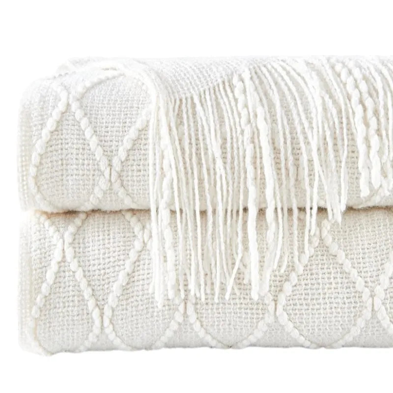 Plaid tricoté oversized à pompons — Chaleur boho & cocooning visuel