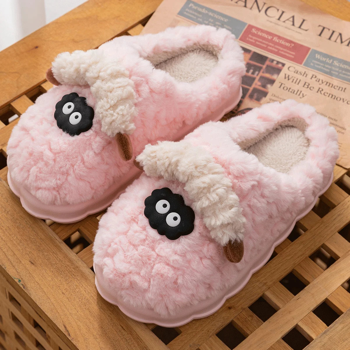 TZLDN Women's Winter Warm Cartoon Sheep Slippers Closed Toe Non Slip Furry House Shoes Women Indoor Bedroom Plush Slippers