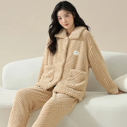 Warm Flannel Sleepwear Set for Women Long Sleeve Long Pants Casual Collar Can Be Worn outside Home Clothes Winter Collection