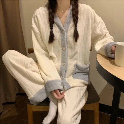 2024 New Women's Sleepwear Autumn/Winter Thickened Fleece-Lined Sweet Cute Coral Velvet Home Suit Cross-Border