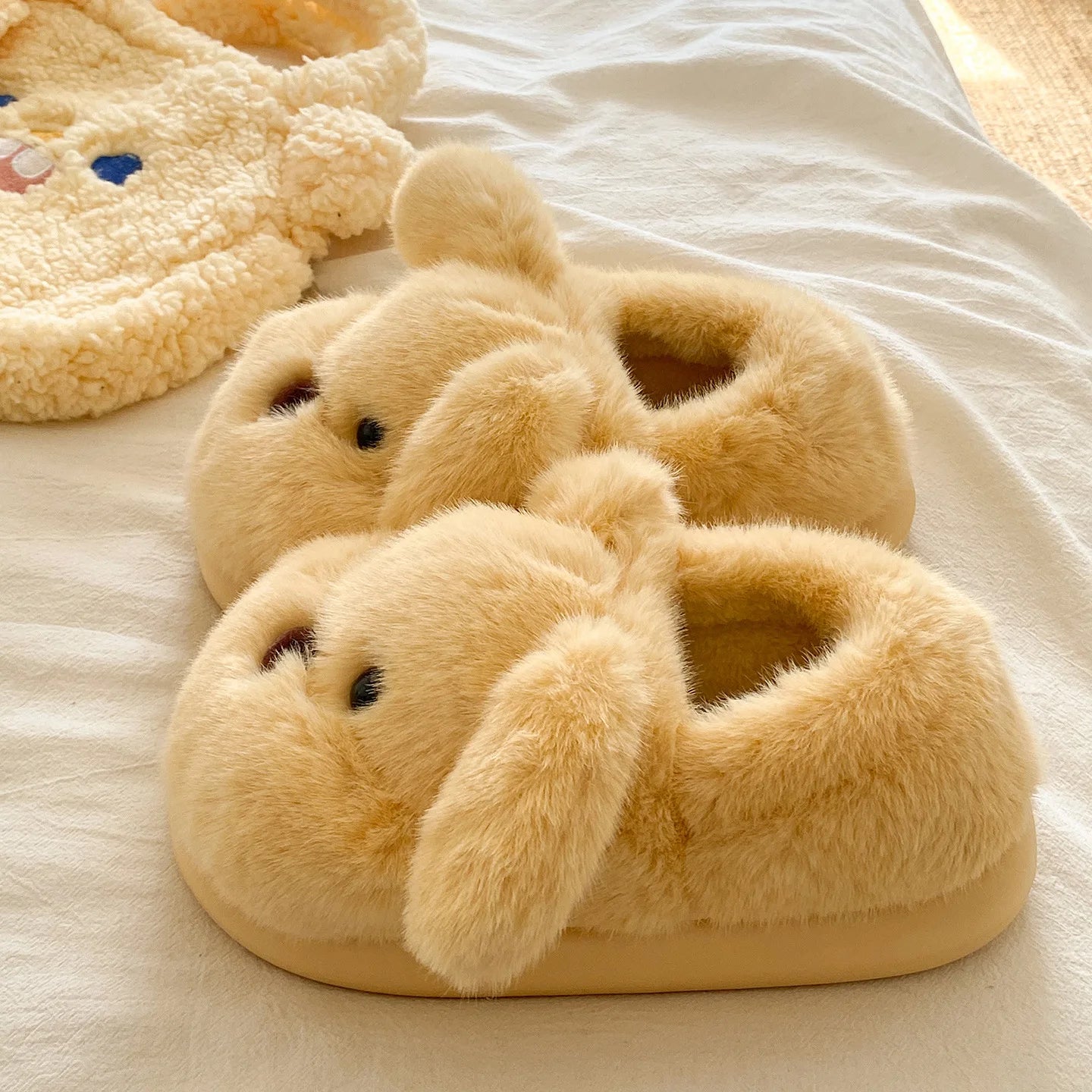 White fluffy dog slippers home cute animal girls flip flops woman home use floor mules warm winter plush puppy shoes