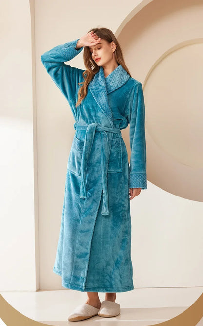 Couple's Oversize Plush Robe Coral Fleece Sleepwear Autumn Winter Home Comfortable Bathrobe for Men And Women