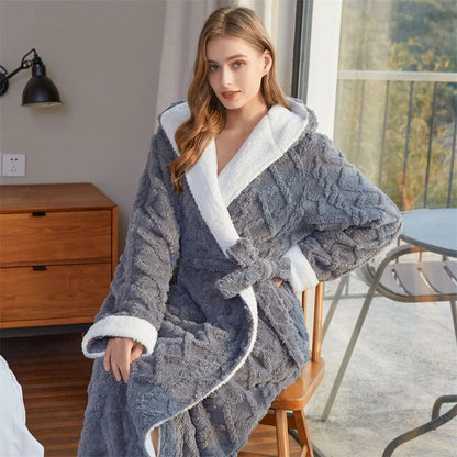 Thick Women Warm Bathrobe Solid Hooded Warm Ladies Dressing Gown Long Sleeve Flannel Bath Robe For Female