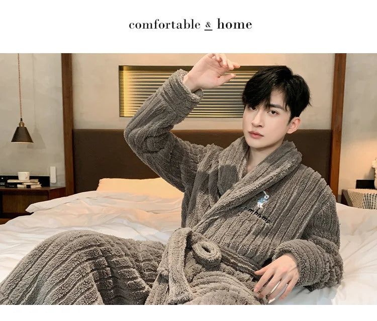 Turn-down V-neck Robes for Men 2025 New Winter Warm Flannel Robes Solid Soft Thick Fleece Sleepwear Male Casual Loose Home Wear