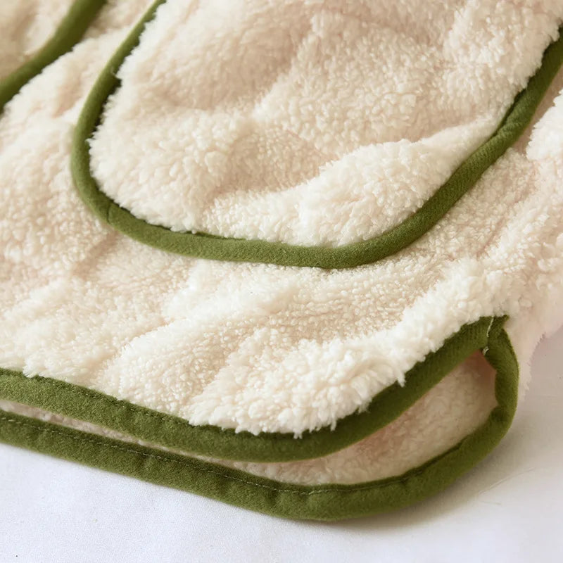 Thickened Flannel Sleepwear Long Sleeve Home Clothes Set for Couples Autumn Winter Warm Home Clothes Polyester Fiber