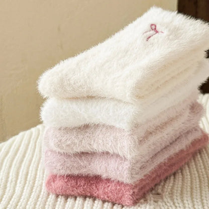 5 pairs Autumn Winter Fashionable Versatile Bow Plush Socks Cute Sweet Mid tube Socks Thick Warm Home Women's Socks