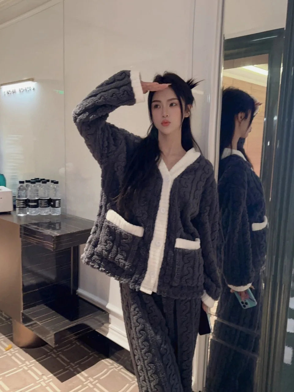 2pcs/Set Autumn and Winter Pajamas Women Thickened Padded Warm Students Coral Girls Clot Velvet Suit Homewear Cardigan Trousers