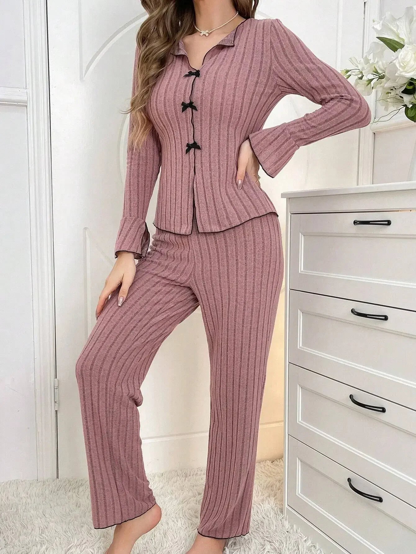 2025 Autumn Winter Warm Sleepwear Women Pajamas Set Lapel Bow Flannel Loose Long Sleeve Tshirt Tops and Trousers Home Suit