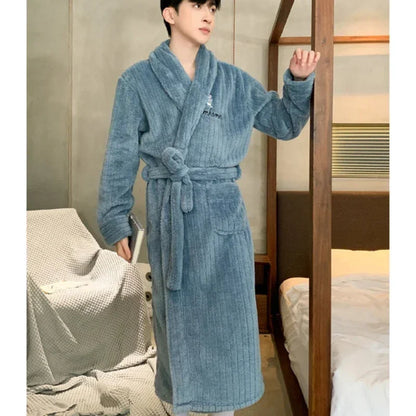 Turn-down V-neck Robes for Men 2025 New Winter Warm Flannel Robes Solid Soft Thick Fleece Sleepwear Male Casual Loose Home Wear