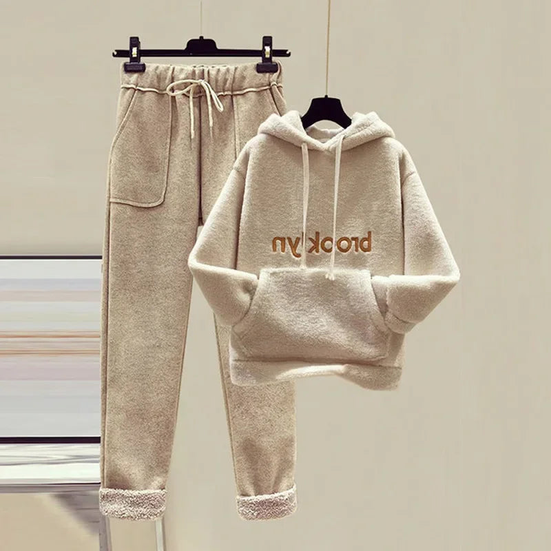 Thickened Lamb Velvet Set Women's Autumn Winter New Embroidery Sweatshirt Women's + Wool Wide Leg Pants Women Two Piece Set